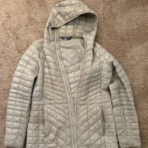 North face Thermoball lightweight jacket